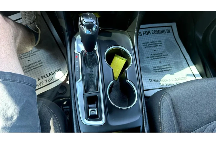 $16900 : Chevrolet Equinox 2020 4x4 L image 10