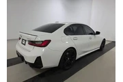 $31990 : BMW 3 Series 2024 330i 4dr S thumbnail