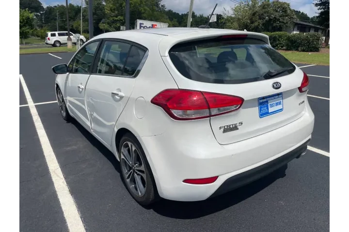 $13500 : 2016 Forte5 LX image 6