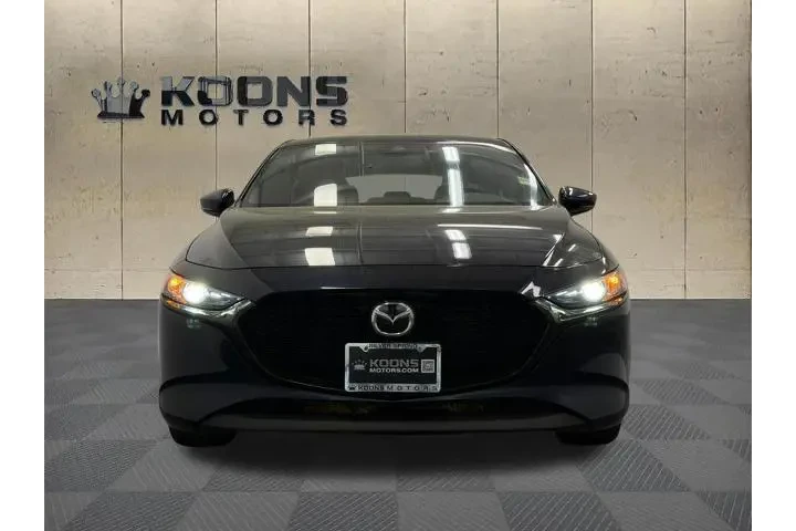 $22000 : Mazda Mazda3 Hatchback 2023 image 2