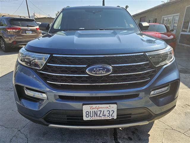 $22495 : 2020 Explorer XLT AWD image 2