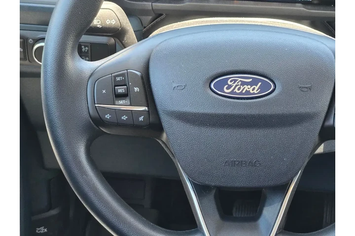 $28999 : Ford Maverick 2026 AWD XL 4d image 9