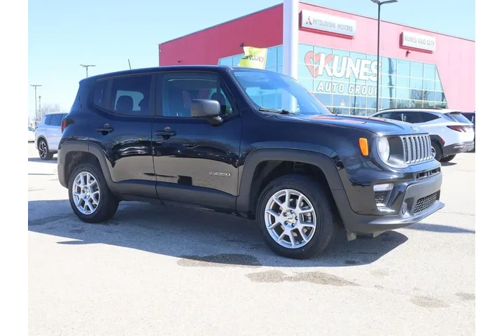 $19577 : Jeep Renegade 2023 4x4 (Red) image 2