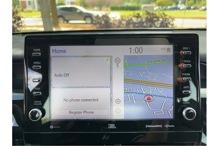 $27997 : Gold Certified2022 Camry Hybr image 6