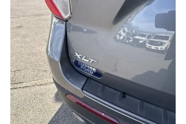 $31990 : Ford Explorer 2022 AWD XLT 4 image 5