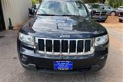 $8999 : 2013 Grand Cherokee Laredo thumbnail