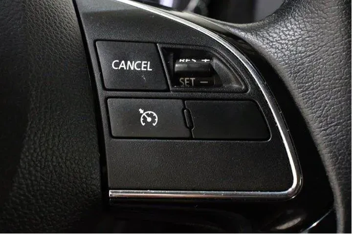 $25983 : Mitsubishi Outlander Sport 2 image 10