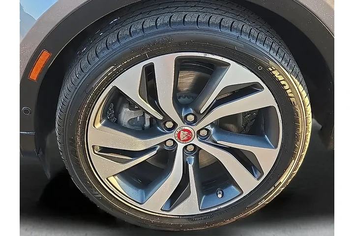 $19365 : Jaguar E-PACE 2021 AWD 300 S image 9