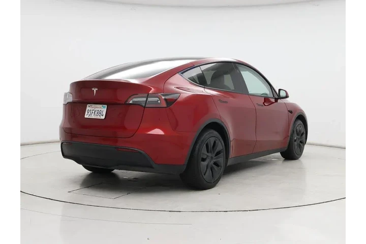$39998 : Tesla Model Y 2025 Long Rang image 8