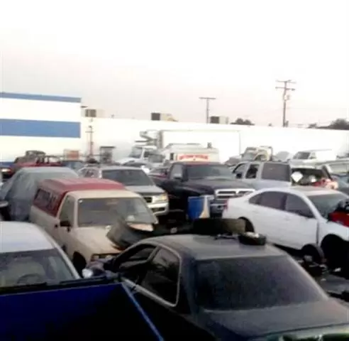 REYNOLD'S TOWING image 3