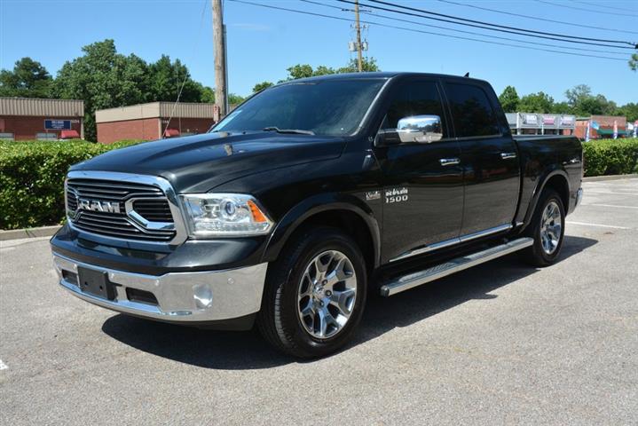 2017 1500 Laramie Limited image 1