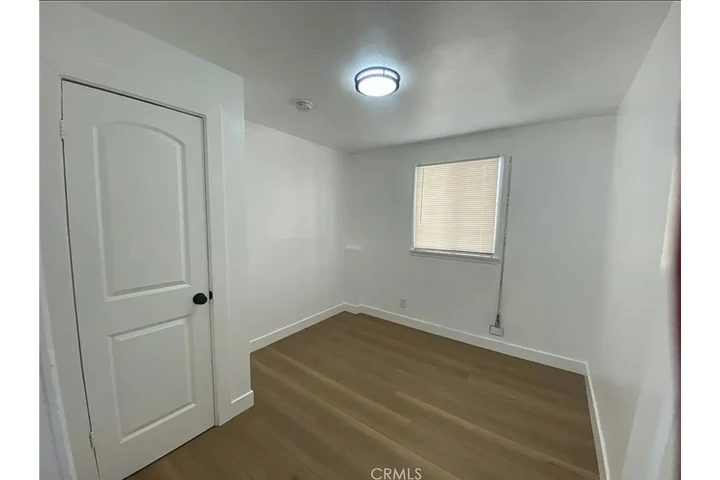 $3500 : Duplex De Renta 90002 image 3