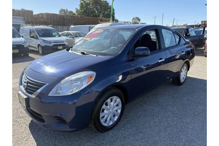 $6399 : 2014 Versa 1.6 S image 4