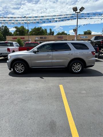 2017 Durango SXT AWD image 6