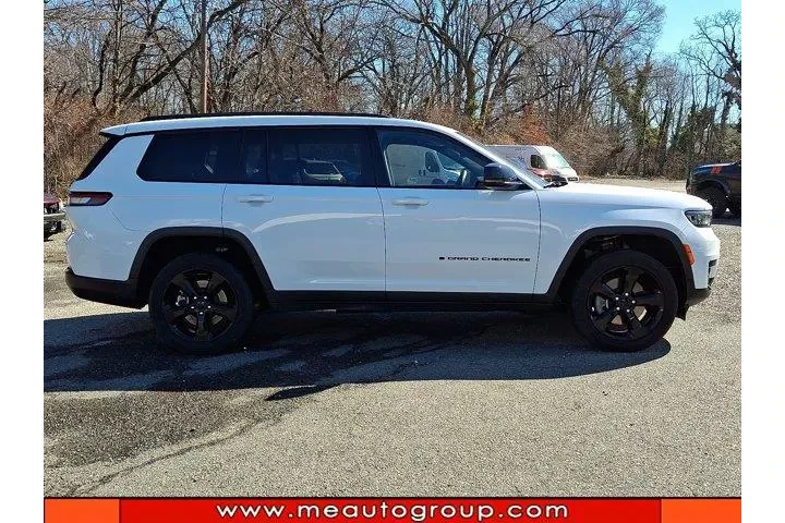 $28997 : Jeep Grand Cherokee L 2023 4 image 6