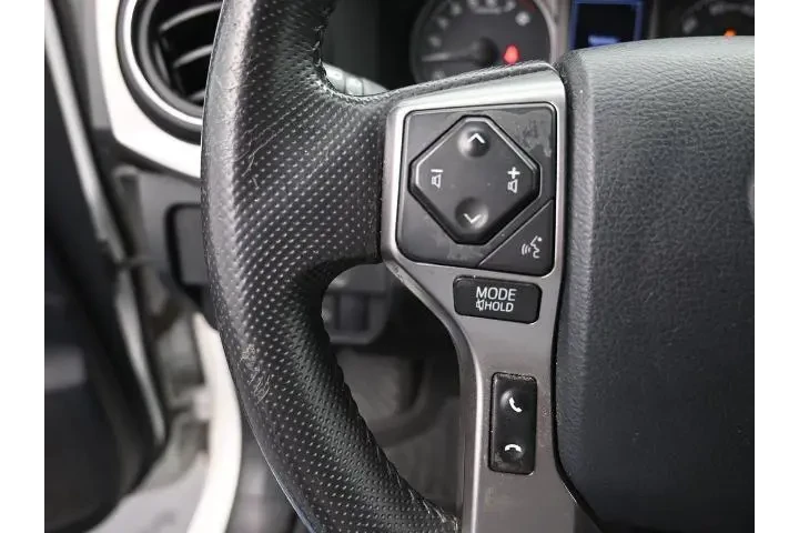 $24994 : Toyota Tacoma 2019 4x2 SR5 4 image 7