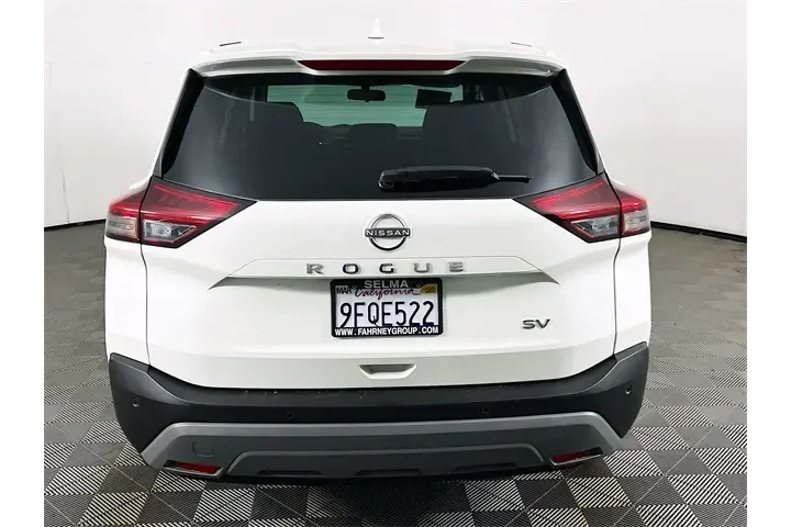 $18800 : Nissan Rogue 2023 SV 4dr Cro image 6