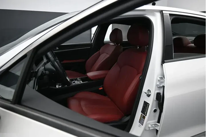 $27000 : Kia K5 2025 GT-Line 4dr Seda image 10