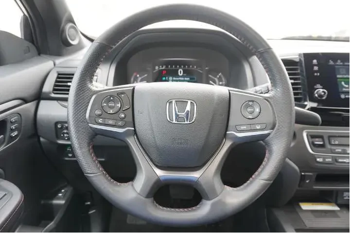 $35225 : Honda Passport 2023 AWD Trai image 10