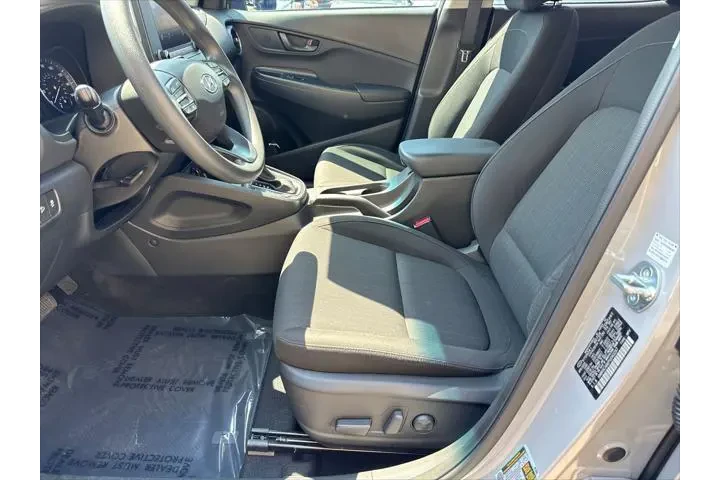 $21520 : Hyundai KONA 2023 AWD SEL 4d image 9