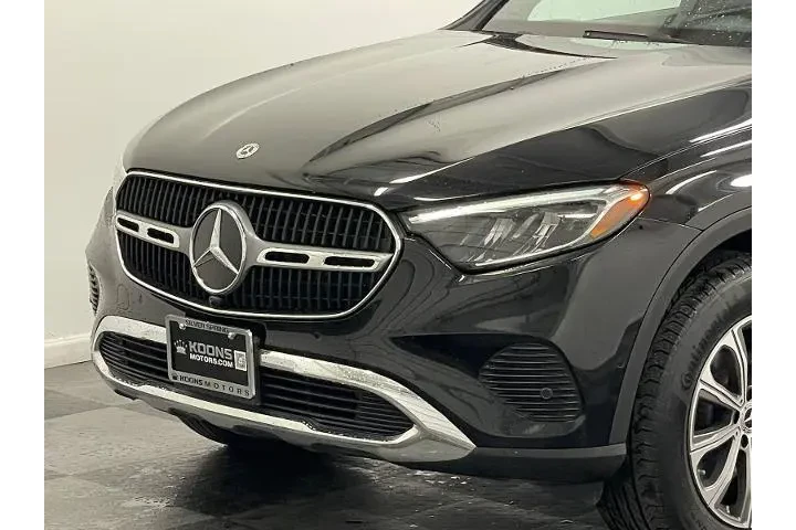 $36500 : Mercedes-Benz GLC 2024 AWD G image 2