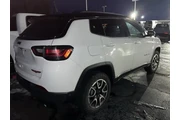 $25500 : Jeep Compass 2024 4x4 Trailh thumbnail