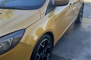 $4500 : Ford Focus SE Hatchback thumbnail
