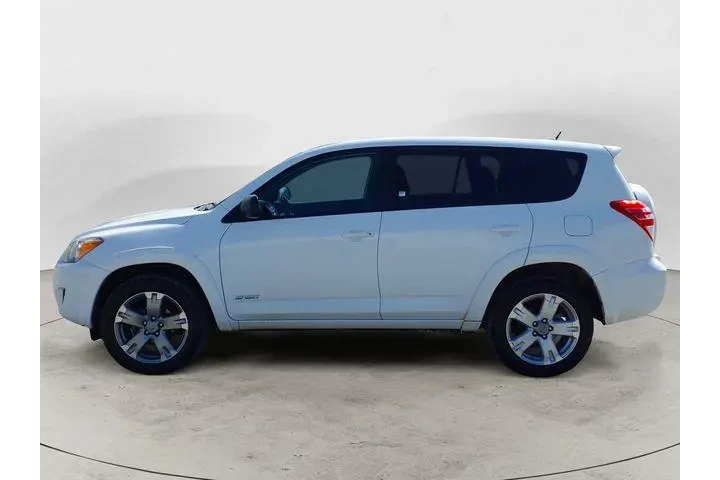 $9561 : Toyota RAV4 2012 4x4 Sport 4 image 3