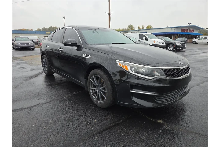 $8750 : 2018 Optima LX image 7