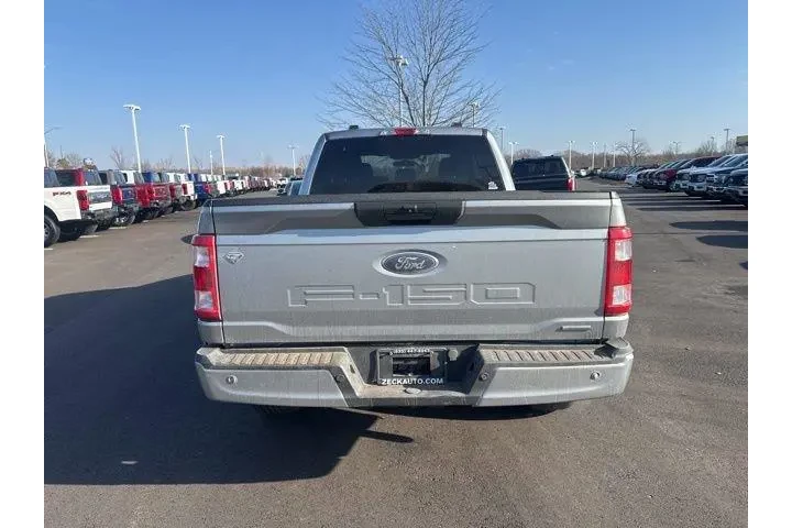 $32500 : Ford F-150 2023 4x4 XL 4dr S image 5