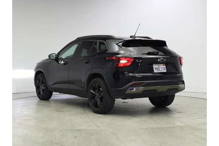 $22998 : Chevrolet Trax 2024 ACTIV 4d image 2
