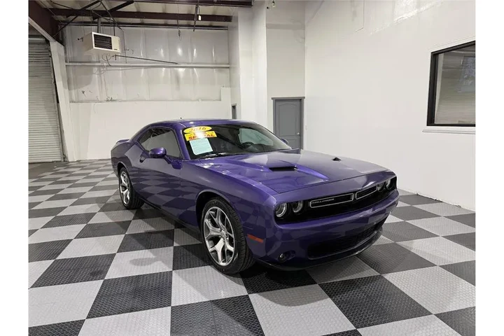 $17884 : Challenger 2016 image 1