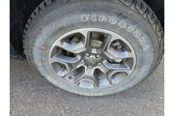 $21955 : Jeep Cherokee 2021 4x4 Trail image 6