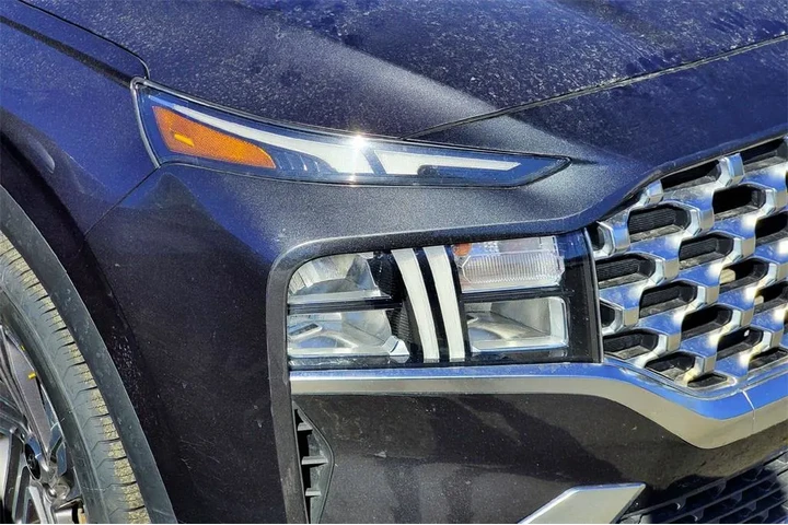 $21794 : Hyundai SANTA FE 2023 AWD SE image 2