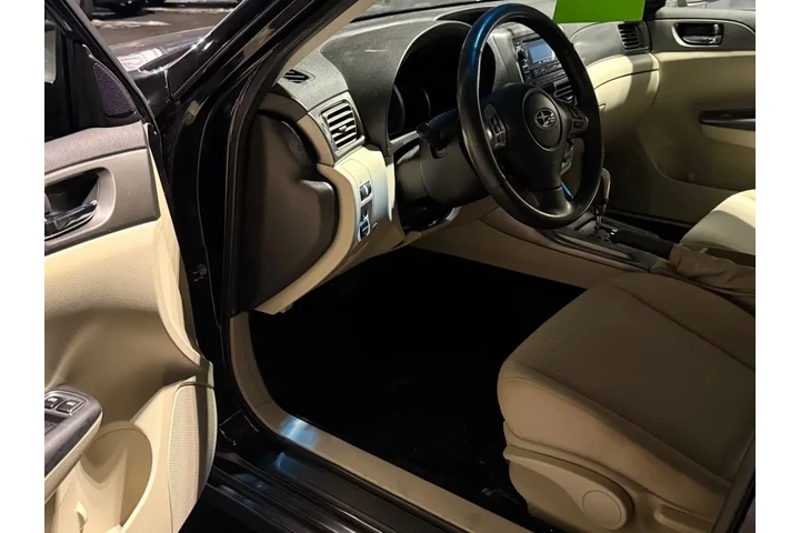 $10500 : 2011 Impreza image 9