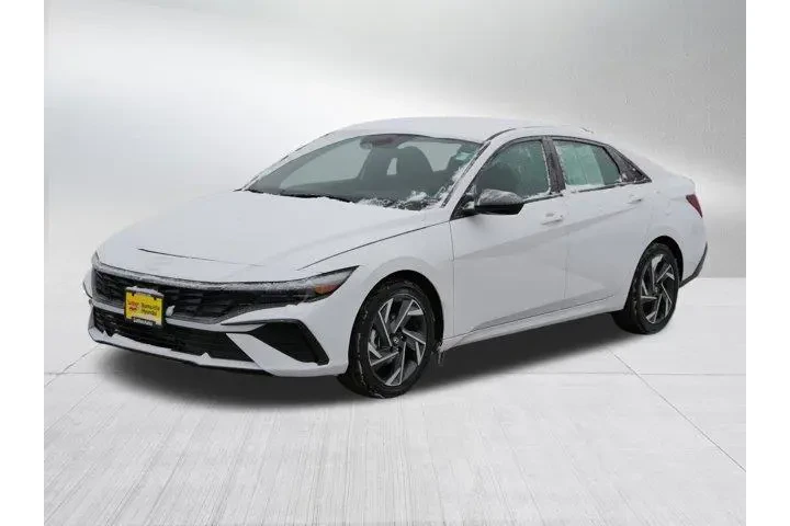 $23990 : Hyundai ELANTRA Hybrid 2025 image 3
