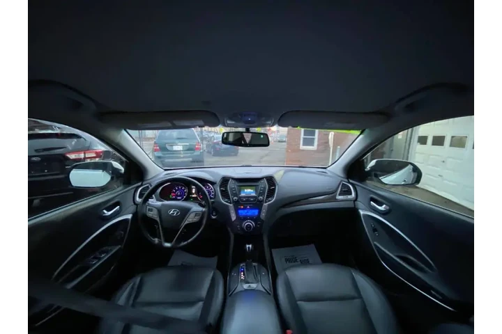 2015 SANTA FE Limited image 4