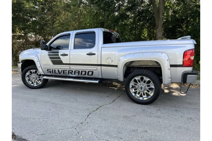 $19995 : 2014 Silverado 2500HD LT image 9