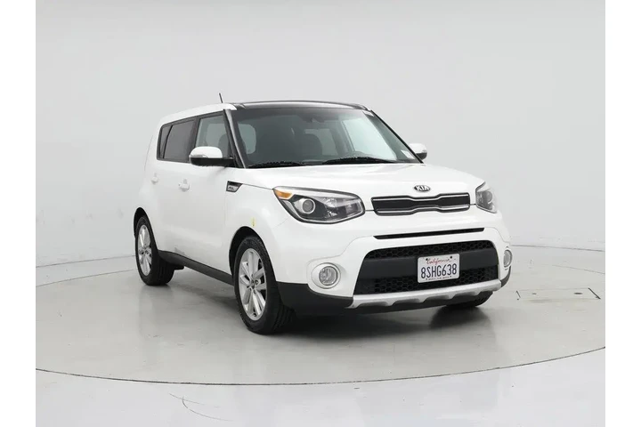 $12998 : Kia Soul 2017 + 4dr Crossove image 1