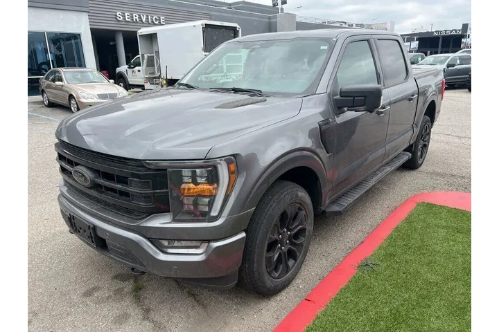 $38755 : Ford F-150 2023 4x4 XL 4dr S image 1