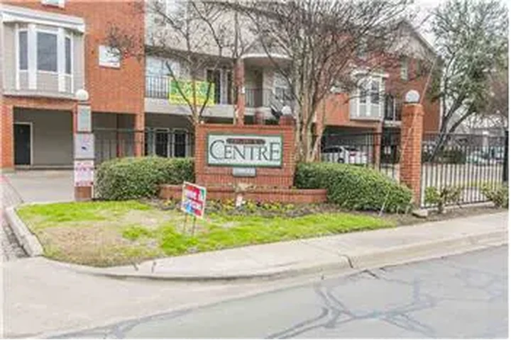 $1500 : Rental property with 3 bedro image 1