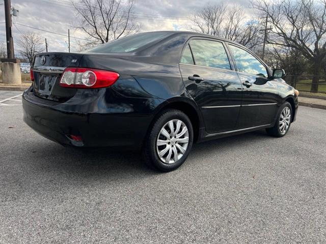 $9500 : 2013 Corolla LE image 6