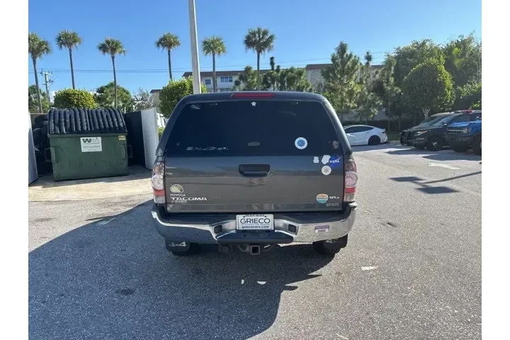 $24900 : Toyota Tacoma 2015 4x4 V6 4d image 3