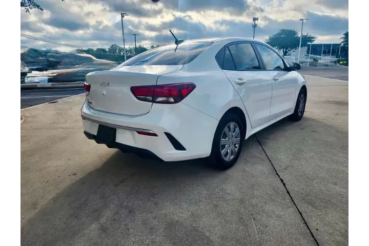 $16773 : Kia Rio 2023 LX 4dr Sedan image 3