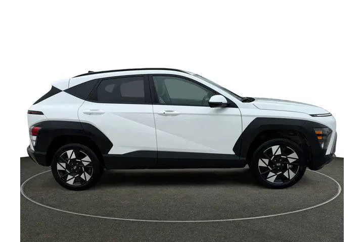 $23899 : Hyundai KONA 2025 AWD SEL 4d image 6