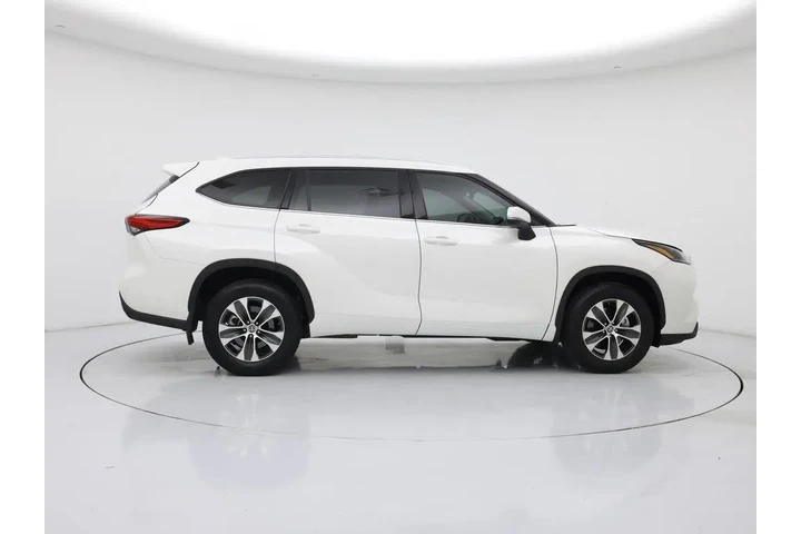 $39998 : Toyota Highlander 2021 AWD X image 7