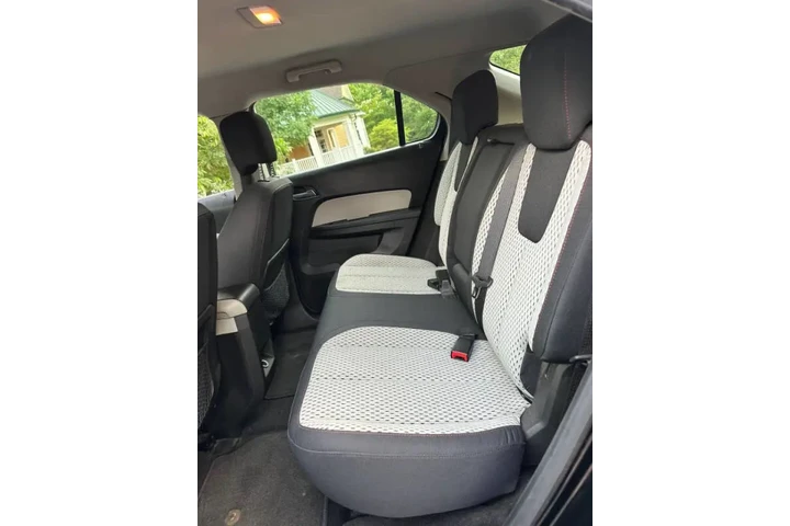 $4500 : 2010 Equinox LS image 6