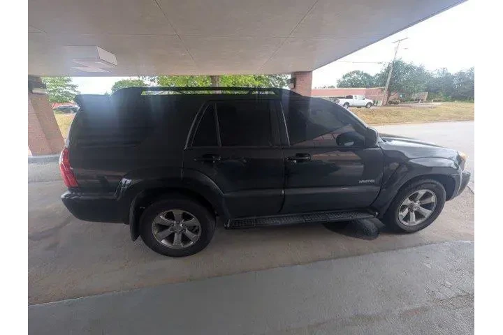 $8890 : Toyota 4Runner 2006 Limited image 2
