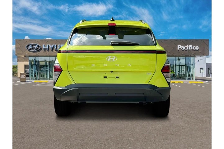 $23499 : Hyundai KONA 2025 AWD SEL 4d image 6