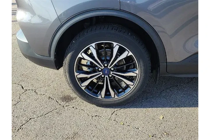 $20217 : Ford Escape 2021 AWD SE 4dr image 7